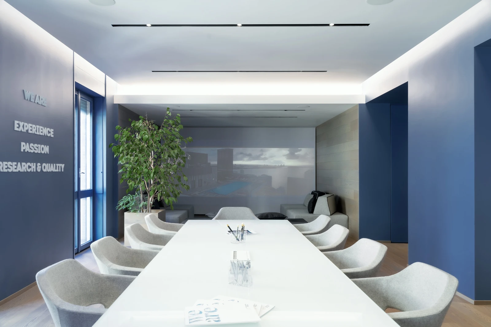 HI LITE Next Illuminazione Domotica Audio Video - Show Room Mitra Pools